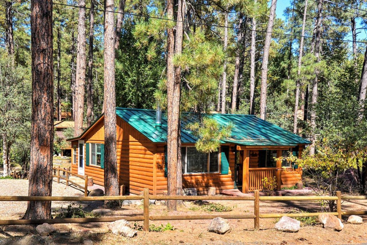 Вилла Cozy Cabin With Ac And Deck, 5 Mi To Downtown Прескотт Экстерьер фото